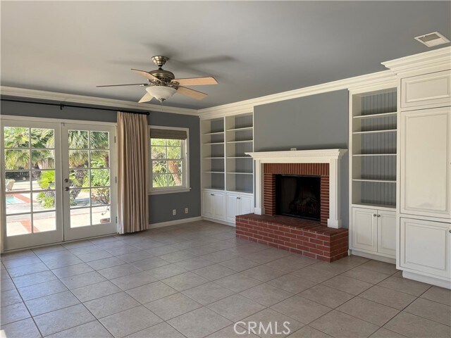 Building Photo - 2719 Mayflower Ave