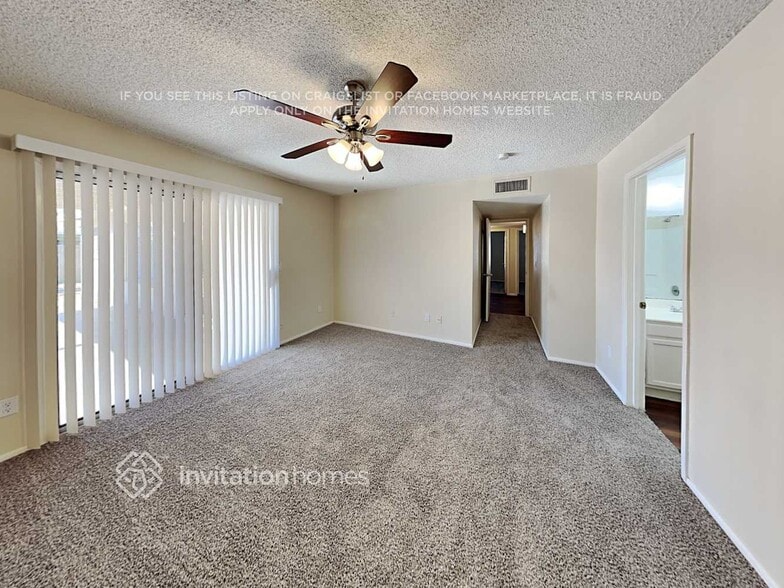 Building Photo - 11102 N 79th Ave