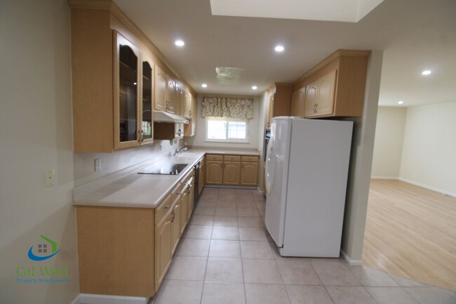 Building Photo - $4995 Beautiful 4BD/2BA Home in Cupertino!