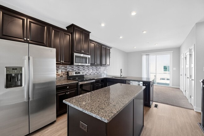 Building Photo - 7023 Mahant Way