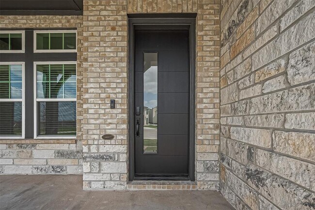 Building Photo - 2203 Crystal Reef Ct