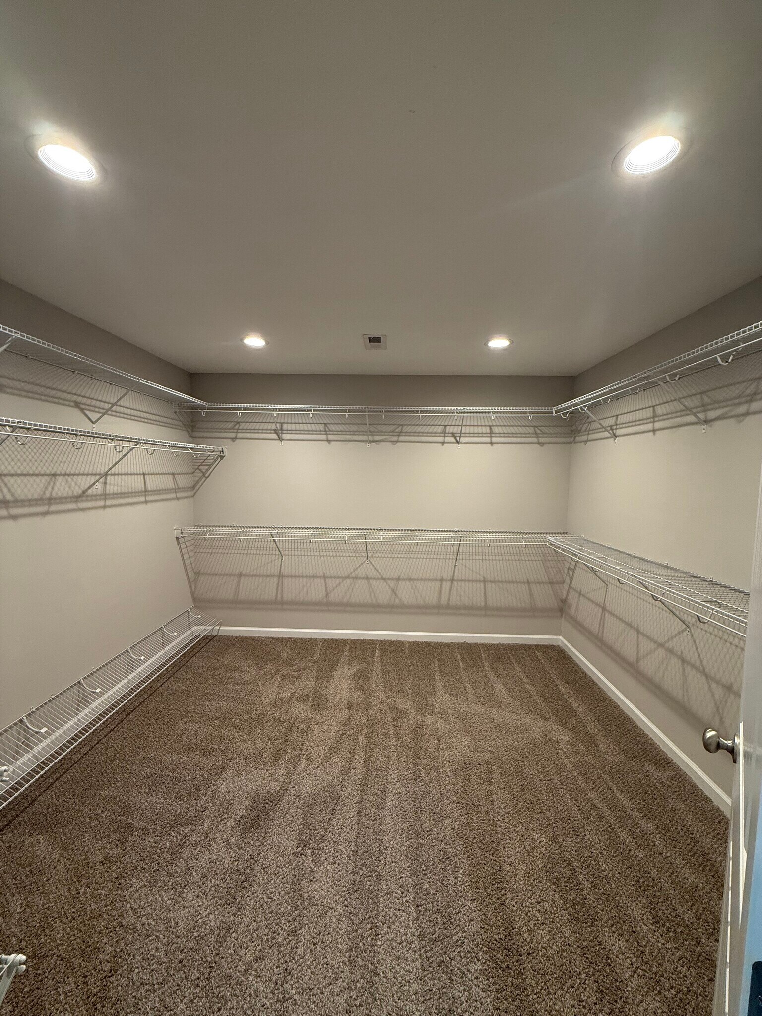 Master bedroom walk-in closet - 1110 Stonebrook Dr