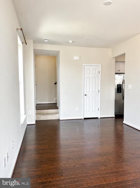 Building Photo - 5845 Bella Marie Wy