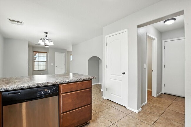 Building Photo - 2240 S Buckaroo Trail