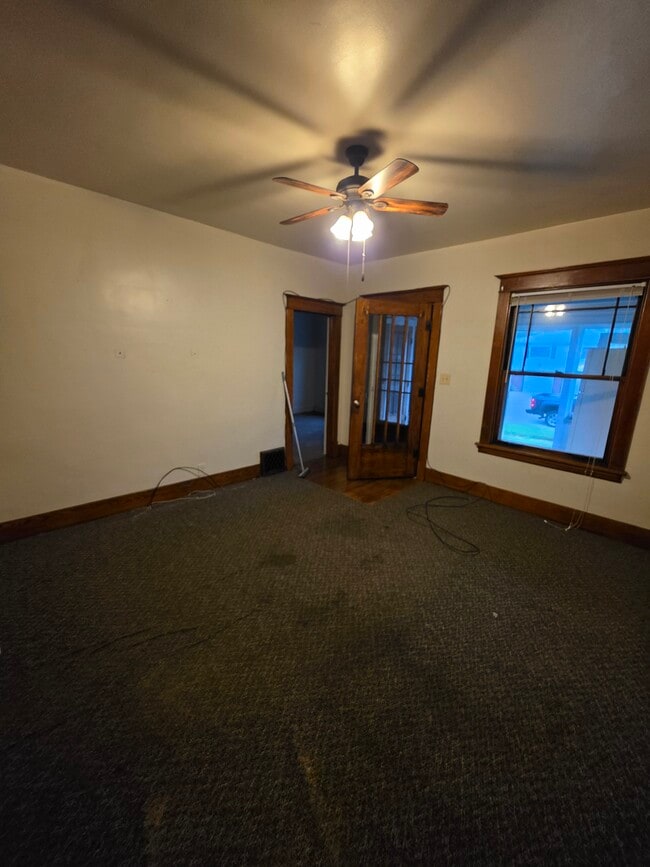 Building Photo - 751 Mulberry St