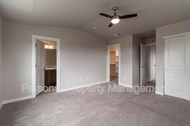 Building Photo - 2917 Fruit Valley Rd