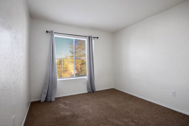 Building Photo - 9555 Malvasia Ct