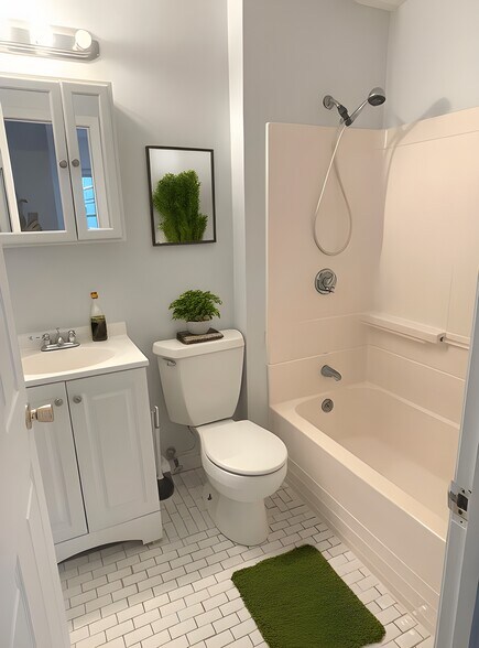 Building Photo - 118 Berkshire St