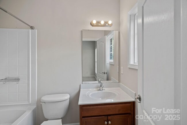 Building Photo - 9724 Longstone Ln