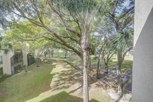 Building Photo - 6751 N University Dr
