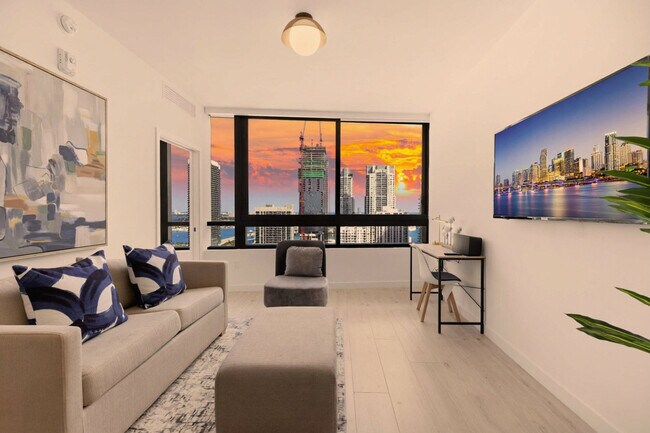 Building Photo - 225 N Miami Ave