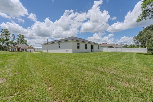 Building Photo - 4739 SW 159th Ct