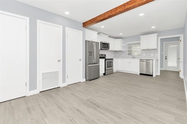 Building Photo - 1256 Michigan Ave