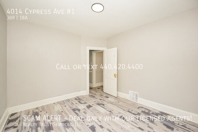 Building Photo - 4014 Cypress Ave