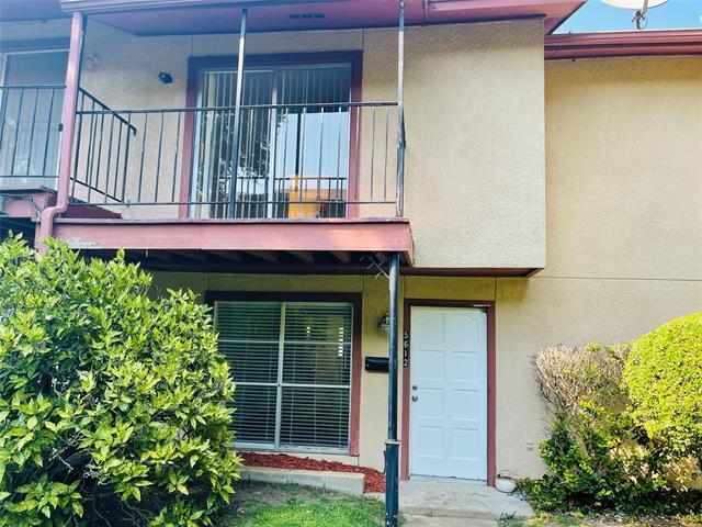 Primary Photo - 5612 Marina Dr