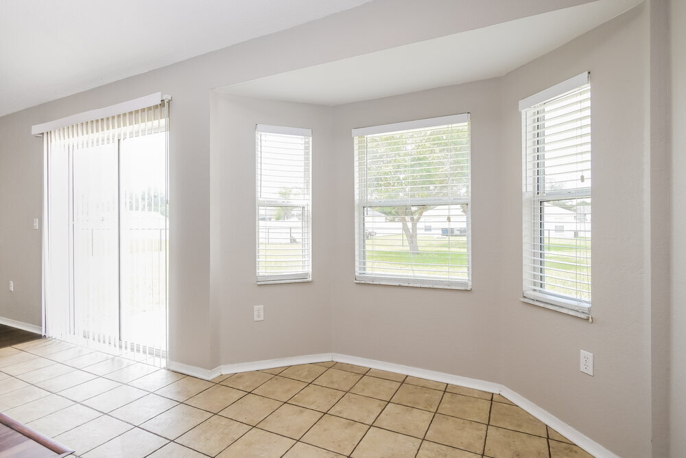 Building Photo - 600 Willet Cir