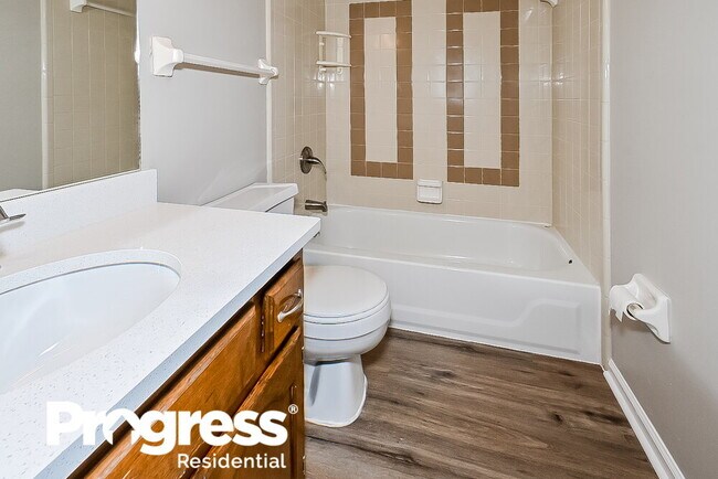 Building Photo - 7395 Greenbrook Pkwy