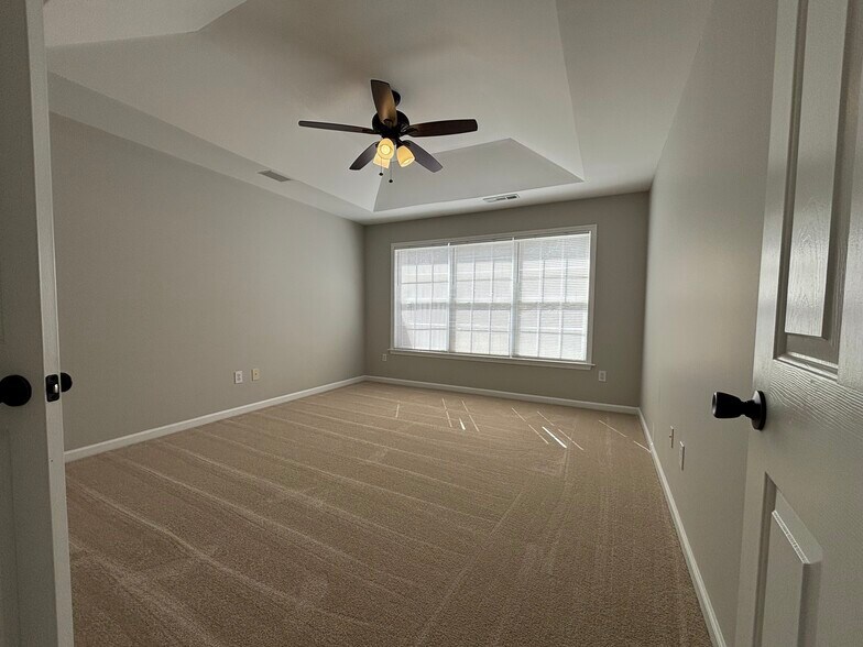 BR1 - 808 Woodsford Dr