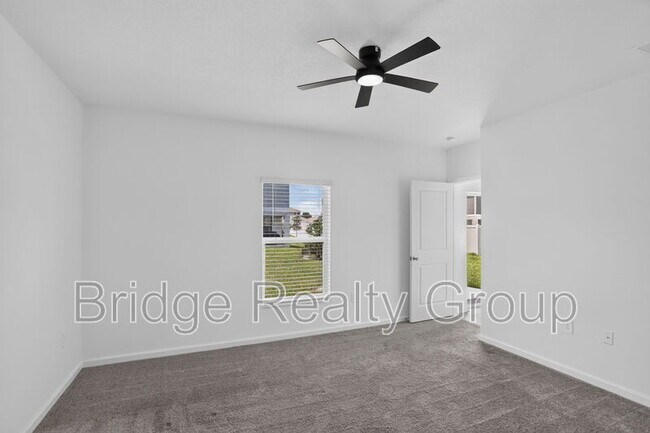 Building Photo - 4301 Twisted Twig Bnd