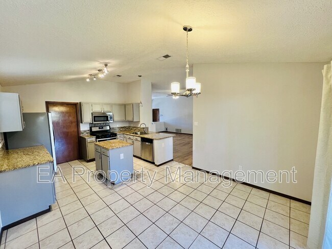 Building Photo - 8016 Lynnhaven Pl NW
