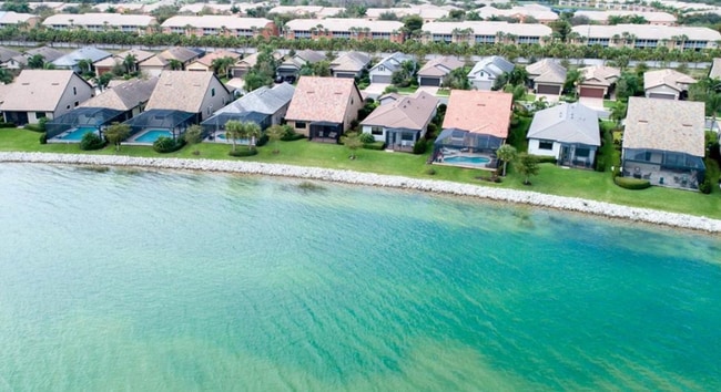 Building Photo - 20281 Corkscrew Shores Blvd