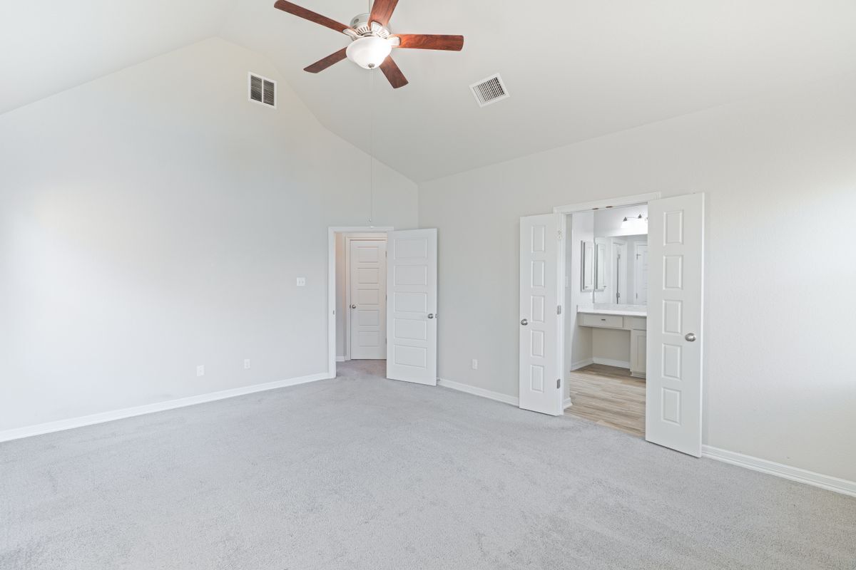 Building Photo - 2212 Dillon Pond Ln