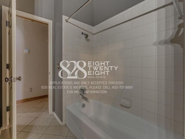 Building Photo - Stunning 3 Bed/3 Bath Home in Auburn Meadows Gated Community