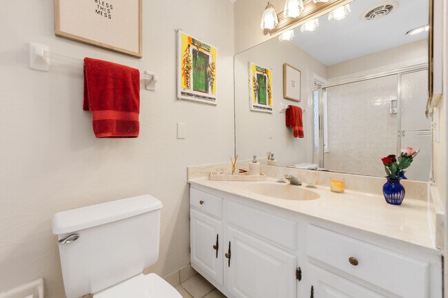 Building Photo - 3000 Conifer Dr