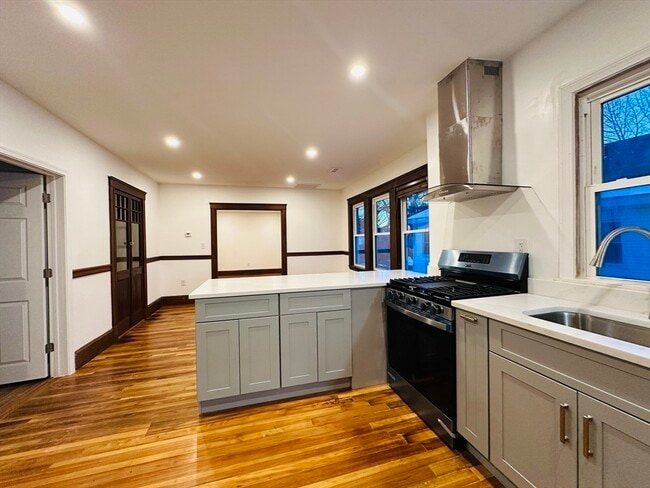 Building Photo - 105 Nottinghill Rd