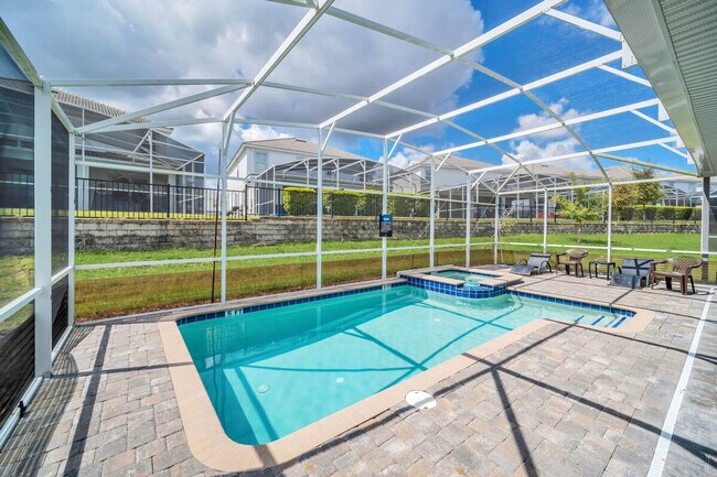 Building Photo - 9032 Stinger Dr