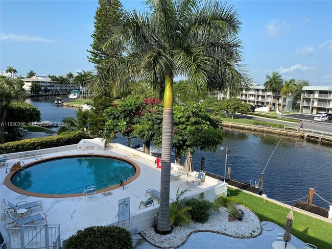 Building Photo - 467 Golden Isles Dr