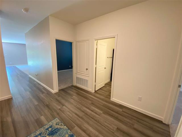 Building Photo - 3013 Aspen Dr