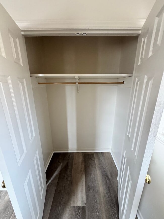 Building Photo - 3/1 in Shelby, NC