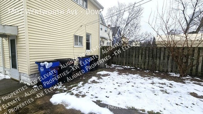 Building Photo - 7602 Wentworth Ave