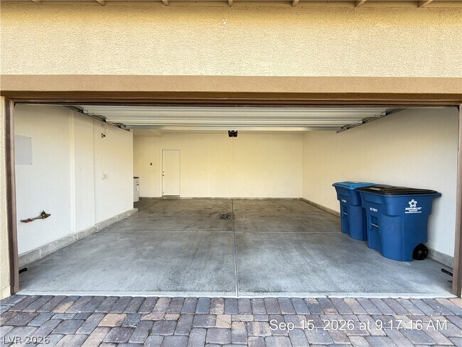Building Photo - 3575 Credere Ln
