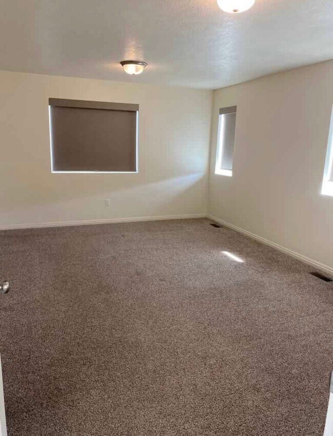 Building Photo - 15088 S Wild Horse Wy