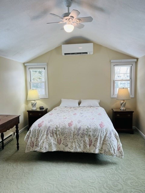 Building Photo - 438 Old Bedford Rd