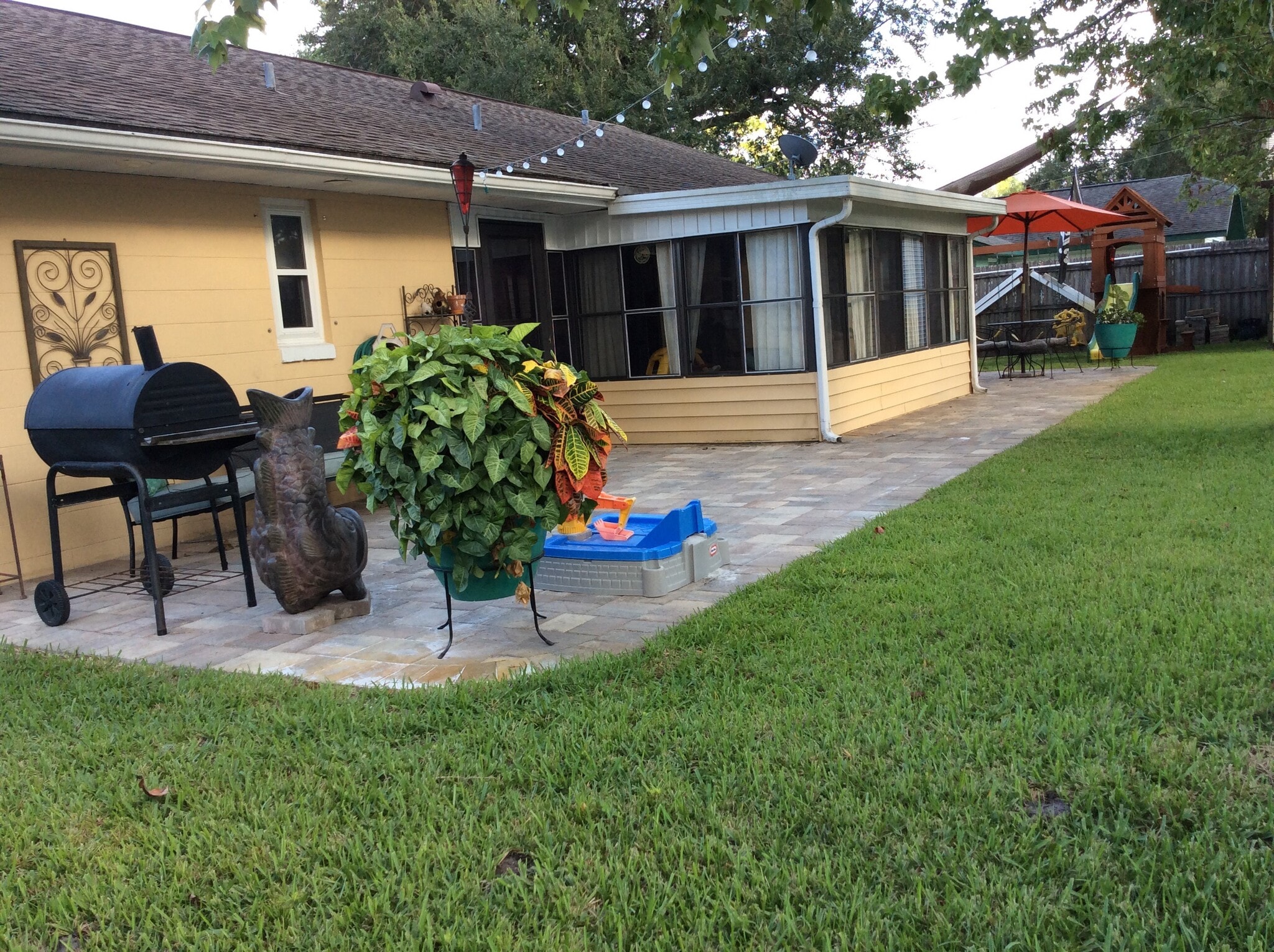 Building Photo - 533 Legume Drive