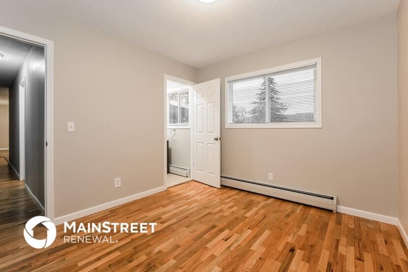 Building Photo - 1010 14th St NW