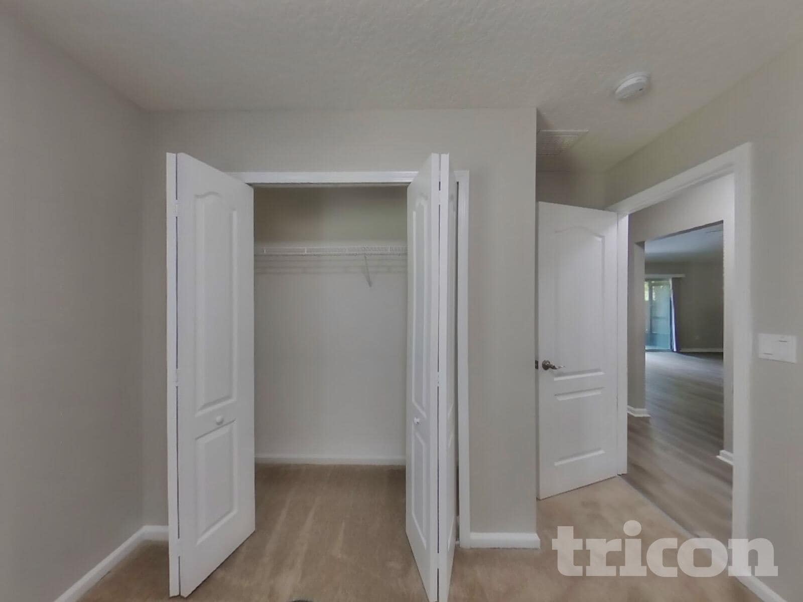 Building Photo - 86216 Vegas Blvd