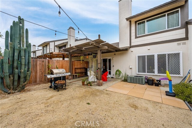 Building Photo - 242 Preakness Dr