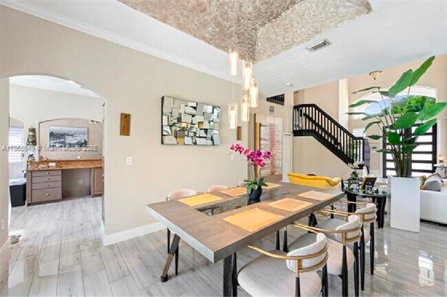 Building Photo - 13117 SW 54th Ct