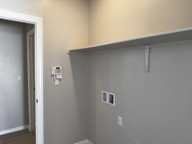 Building Photo - 14434 Aria Lopez Dr