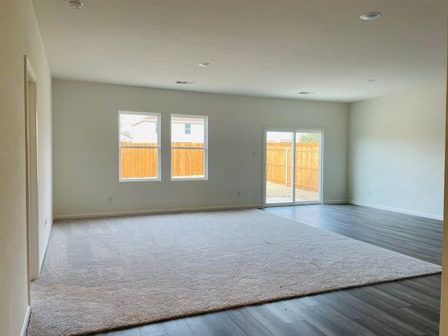 Building Photo - 10348 Rosegreen Ln