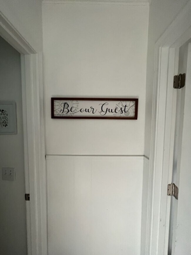 Building Photo - A Little Piece of Heaven in Historic Jacksonville