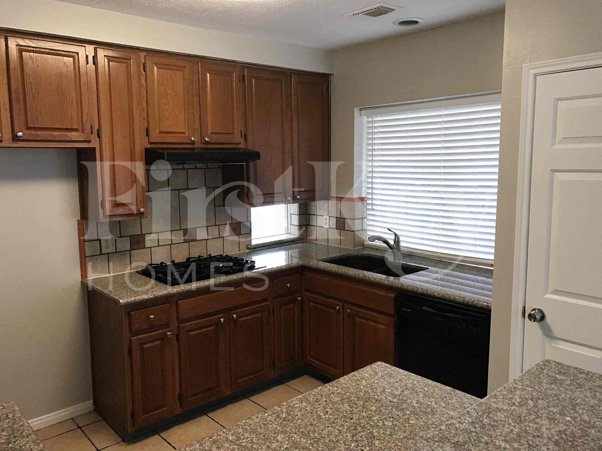 Building Photo - 4907 Pine Prairie Ln