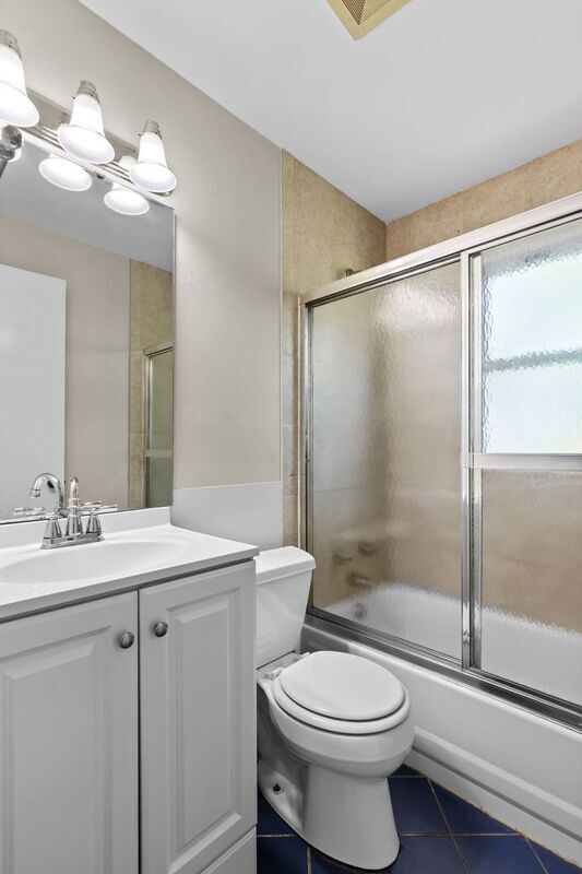 Building Photo - 1115 Bliss Dr