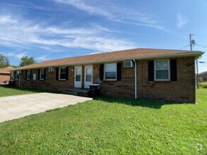 Building Photo - Tandy Drive Apartments