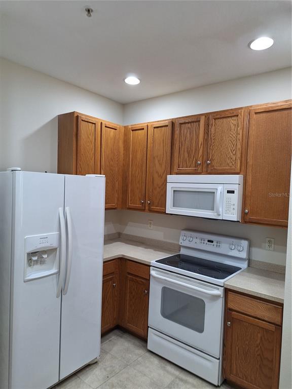 Building Photo - 3709 Parkridge Cir