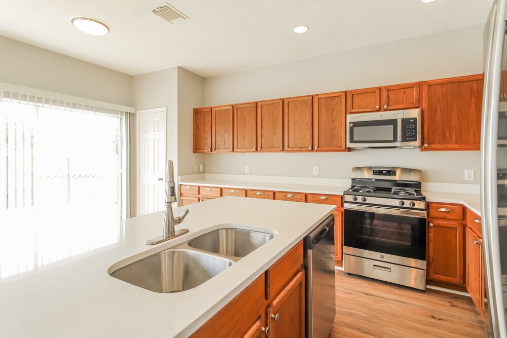 Building Photo - 2715 Feather Green Trail